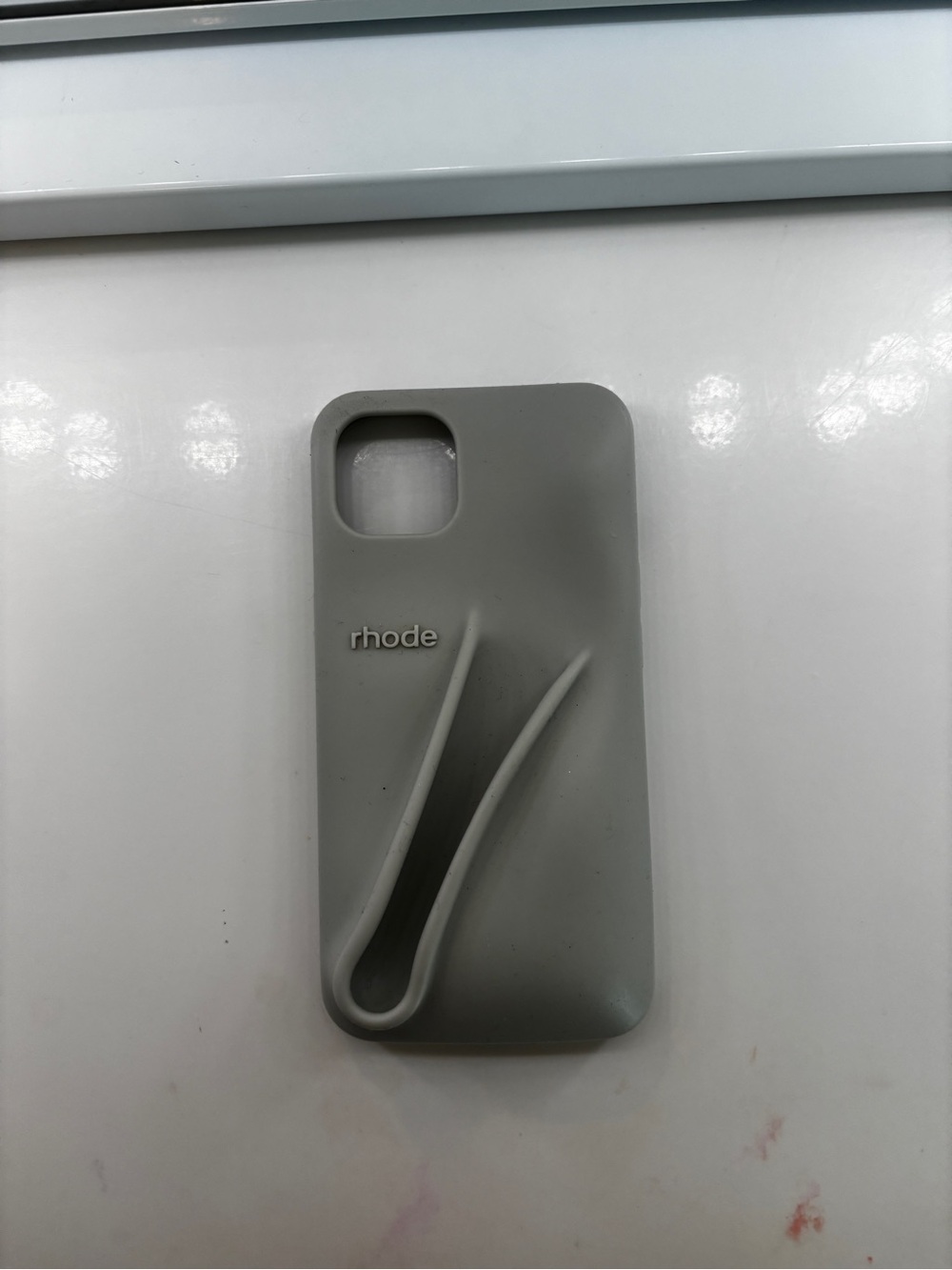 RHODE Silicone Phone Case with Integrated Grip - Light Gray USED ONCE